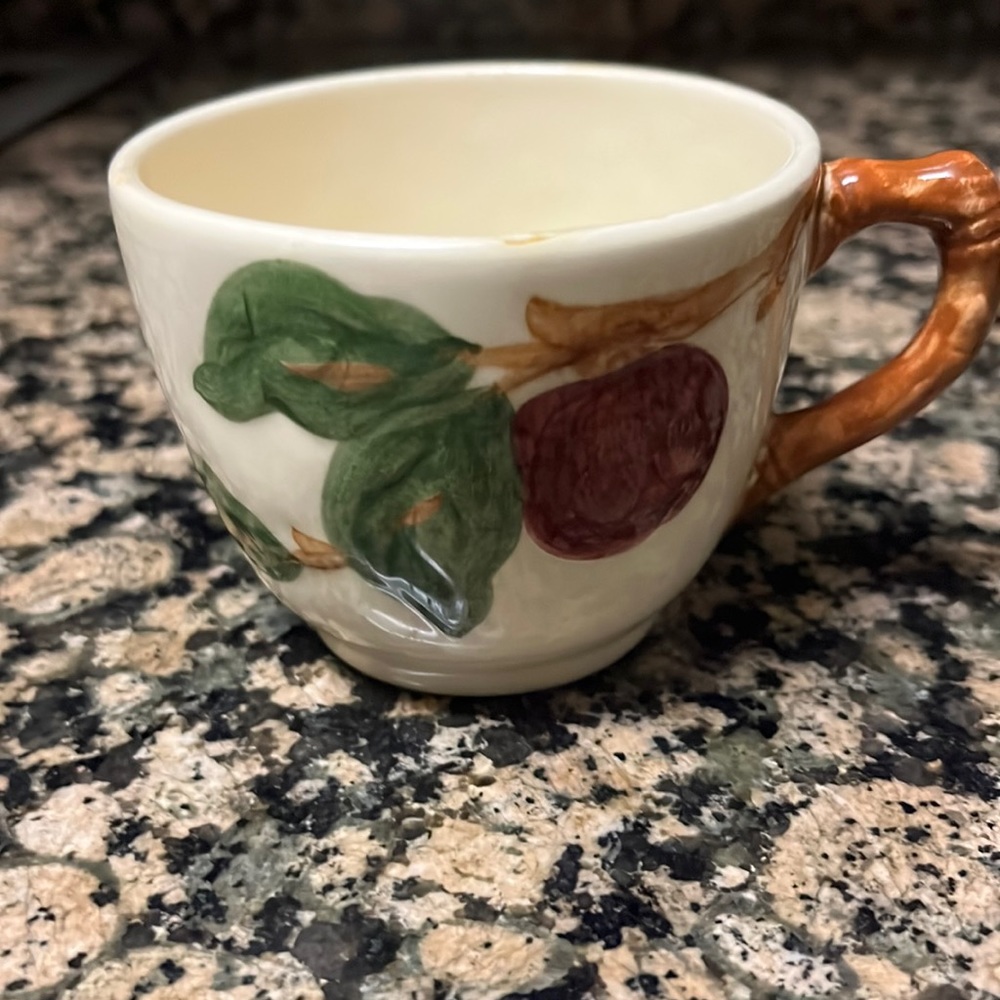 Vintage Franciscan tea cup.